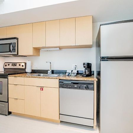 Doral Inn & Suites Miami Airport West 外观 照片